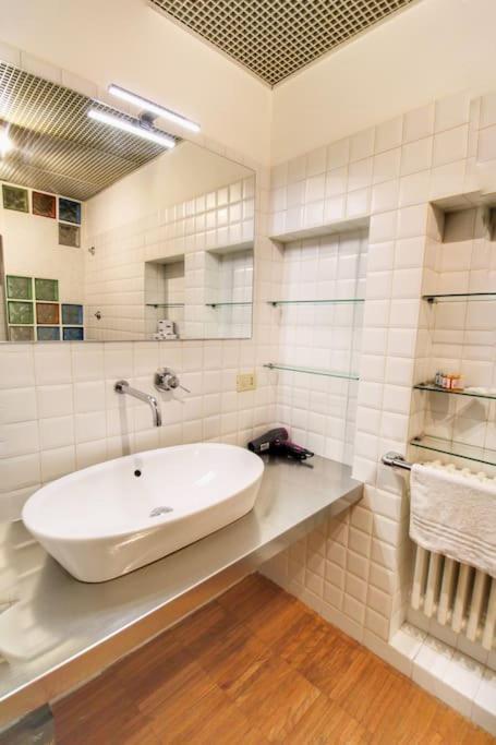 Paglia45 Apartment At Trastevere By Yourhost Rome Bagian luar foto