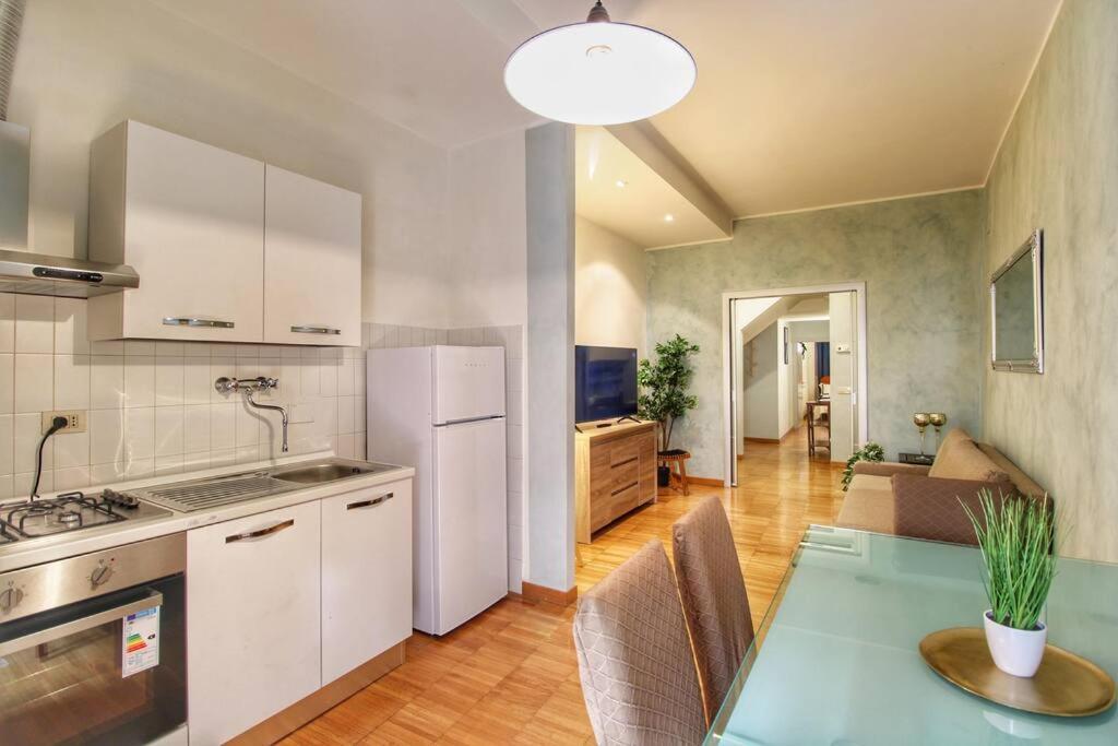 Paglia45 Apartment At Trastevere By Yourhost Rome Bagian luar foto
